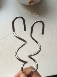 自制烤肠做法图解4)