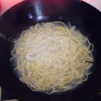 美味营养的葱油拌面做法图解10)