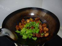 秀色可餐的菠萝咕老肉做法图解24)