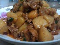 家常菜土豆焖鸡块