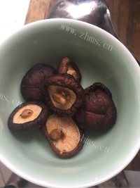 美味的海鲜炒面做法图解2)