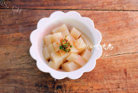 水晶肉皮冻做法图解9)