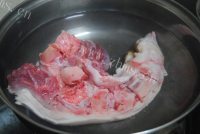 美味的红焖猪手做法图解1)