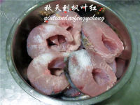特色菜秘制熏鱼做法图解3)
