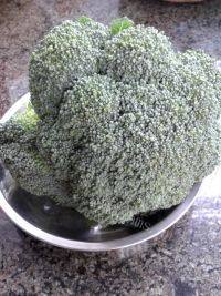 最爱的清炒西兰花做法图解1)