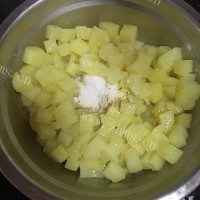 香气浓郁的香煎土豆饼做法图解5)