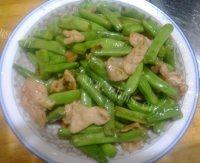 在家做的四季豆炒肉