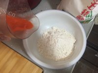 五味俱全的胡萝卜水饺做法图解6)