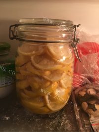 酸酸的快手腌柠檬做法图解8)