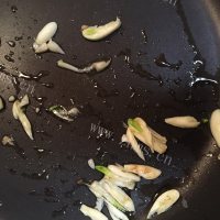 美味的意大利蔬菜汤做法图解5)