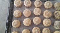 自制广式五仁月饼做法图解9)