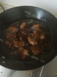 家常菜猪肉炖土豆做法图解7)