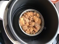 喷香的米粉肉做法图解3)