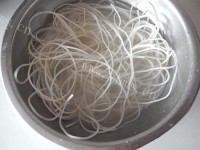 美味的茄汁土豆粉做法图解1)