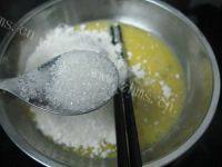 最爱的蒸鸡蛋糕做法图解3)