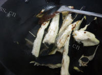 鲜香的酱茄子做法图解9)