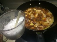 五味俱全的土豆炖鸡翅做法图解6)