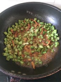 特色美食豆角焖面做法图解6)