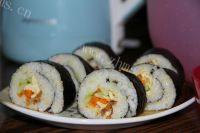 美味的紫菜包饭做法图解6)