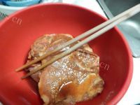 喷香的香煎猪排做法图解7)