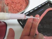 美味的果味黑椒脆皮肠做法图解8)