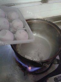 易做的煮元宵做法图解3)