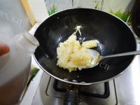 美味西兰花炒鱿鱼花做法图解10)