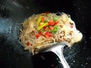 泡菜苕粉肉丝做法图解10)