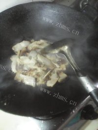 色香味俱全的酱油腊肉做法图解2)