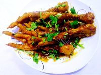 美味的酱鸡爪