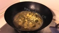 香气浓郁的土豆炖茄子做法图解9)