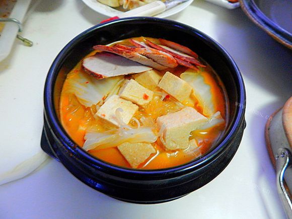 诱人的白菜炖冻豆腐