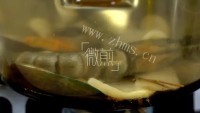 意式海鲜烩饭做法图解4)