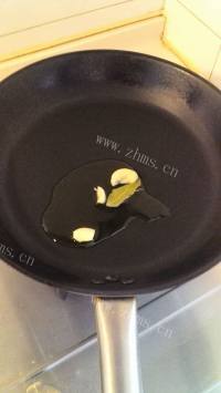 食欲满满的茄汁肉酱意大利面做法图解2)