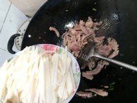 就爱吃肉片炒萝卜丝做法图解8)