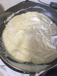 香甜手动牛轧糖做法图解4)