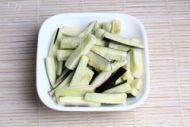 「健康美食」鱼香茄子做法图解1)