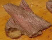 汉族小吃手撕牛肉做法图解1)