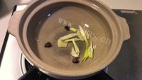 美味的砂锅素焖面做法图解7)