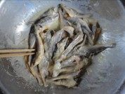 懒人油炸小黄鱼做法图解2)