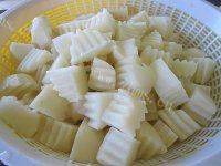 「DIY美食」咖喱土豆做法图解2)