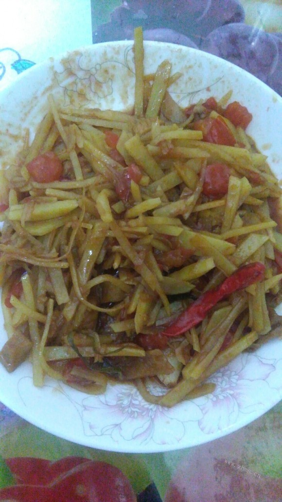 美味营养的酸辣土豆丝