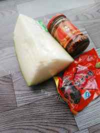 豆豉烧冬瓜做法图解1)