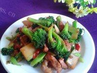 自己做的西兰花炒肉