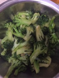 家常菜蒜香西兰花