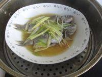 好吃的芙蓉鲫鱼做法图解5)
