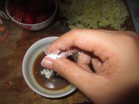 美味的西红柿海鲜鸡蛋饭做法图解5)