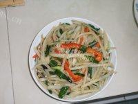 香脆的爆炒土豆丝