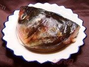 美味的豆腐鱼头煲做法图解1)