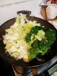 炒白菜做法图解3)